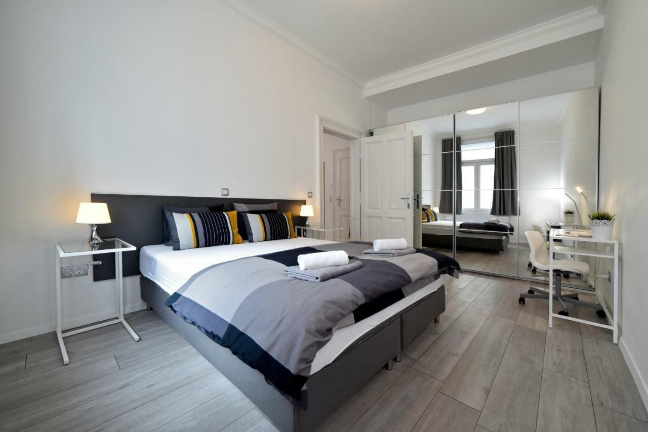 Agape Apartments Zagabria Esterno foto